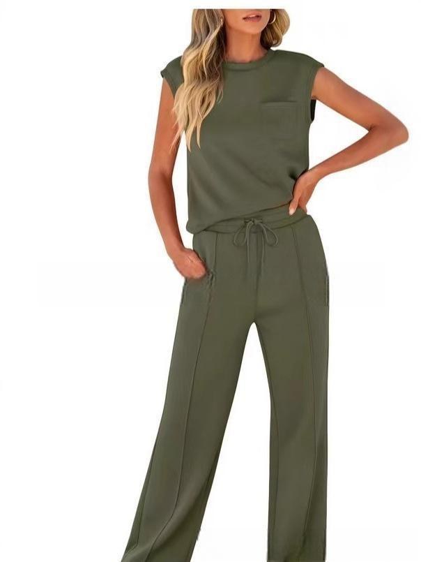 Alicia | Women's Comfortable Fashionable Lounge Set in Olive Green