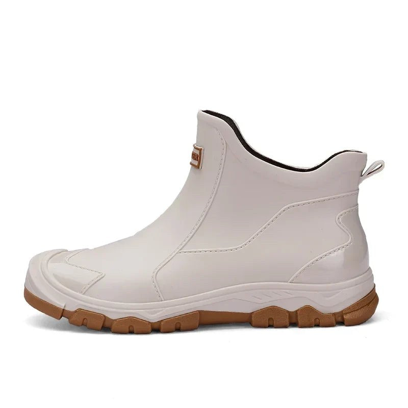 Alison | Women's Ankle Pull-On Lug Sole Closed Toe Boots