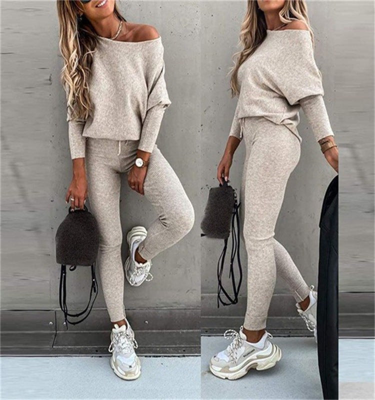 Antonia | Women's Knit Tracksuit Set in Apricot