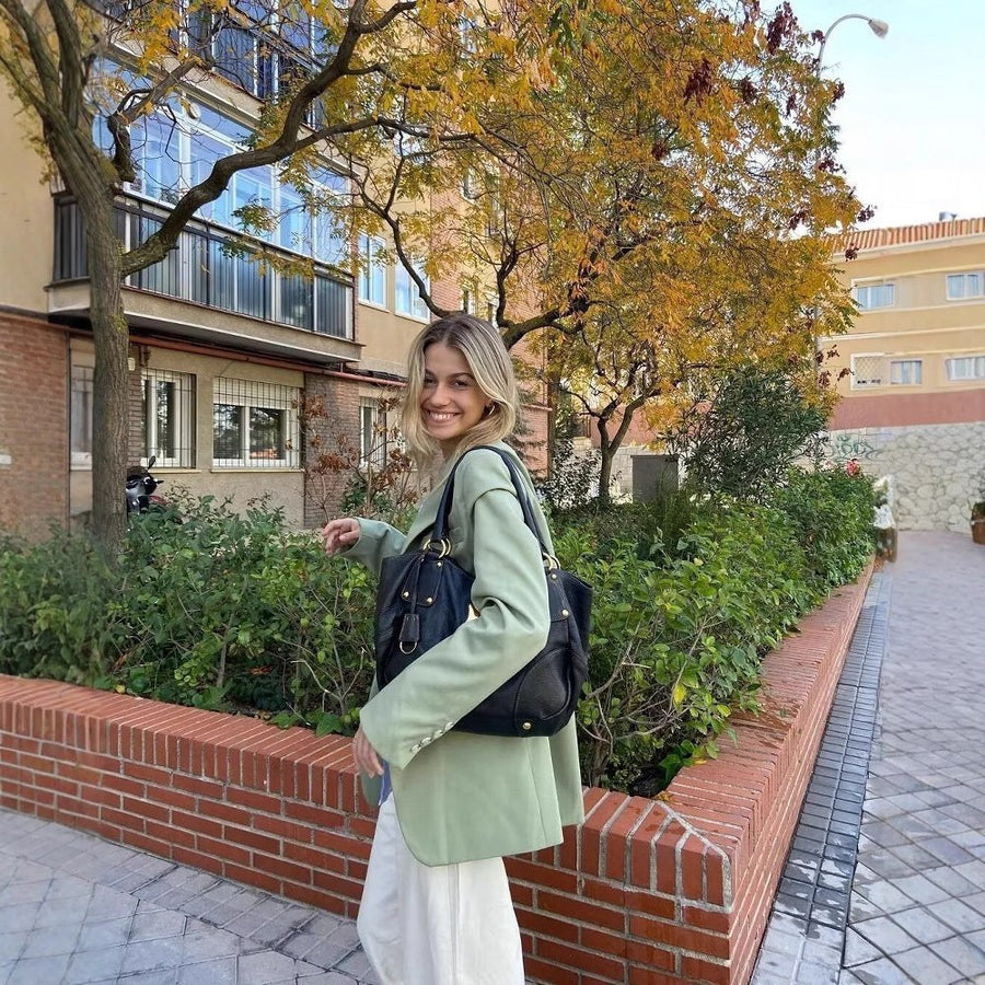 Antonia | Women's Pockets Elegant Blazer in Light Green