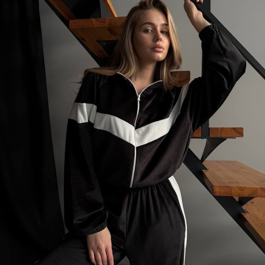 Avelina | Women's Zip Hooded Two-Piece Set in Black
