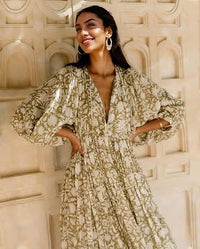 Avis | Women's Floral Casual Midi Dress in Olive Green
