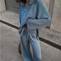 Avis | Women's Zip Sweater in Dark Blue