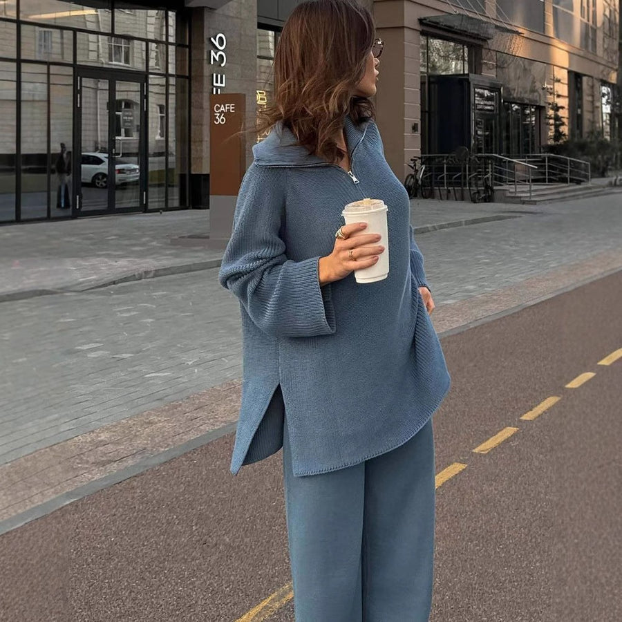 Avis | Women's Zip Sweater in Dark Blue