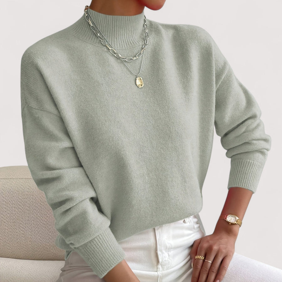 Berangere | Women's Loose Body Silhouette Sweater in Light Green