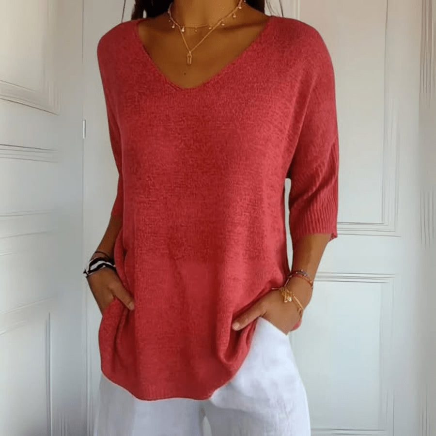 Blodeuwedd | Women's V-Neck Loose Silhouette Sweater in Red