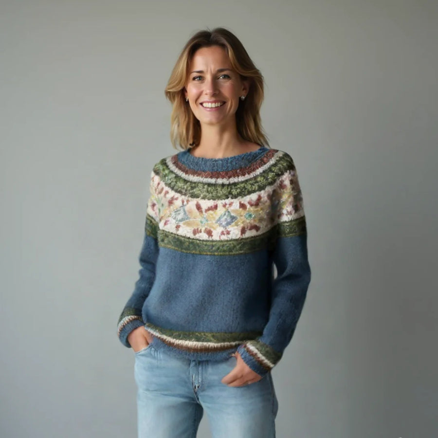 Branwen | Women's Wide Neckline and Patterned Sweater