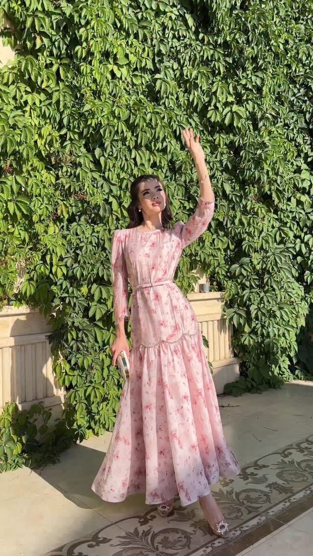 Brenna | Women's Lace Floral Elegant Maxi Dress in Pink