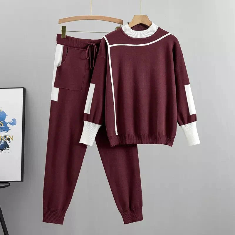 Calanthe | Women's Long Sleeve Top Jogger Pants Tracksuit in Burgundy