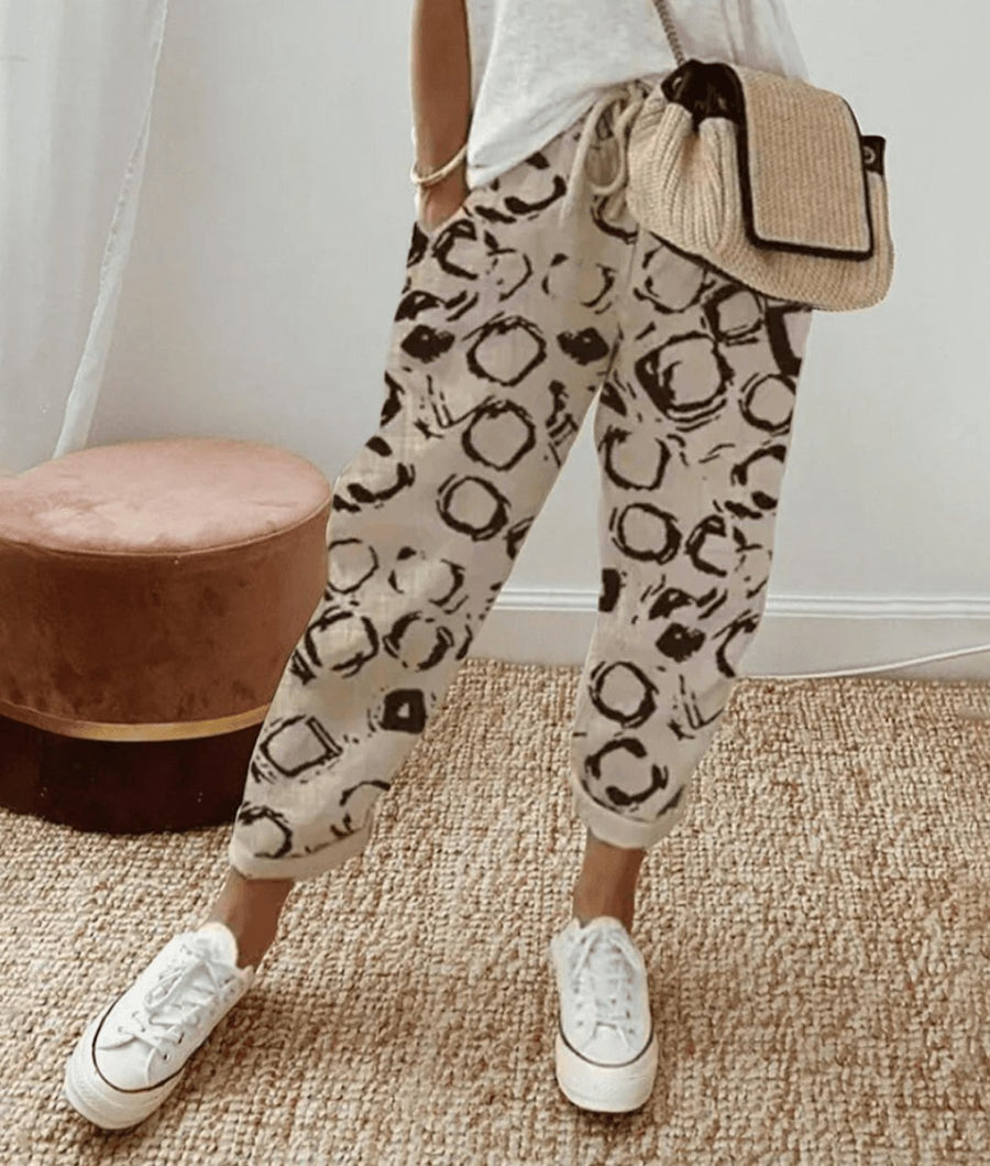 Cantara | Women's Straight shape and Cropped Length Trousers in Khaki