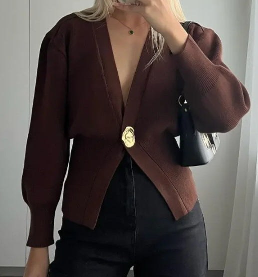 Catriona | Women's Elegant Cardigan in Brown