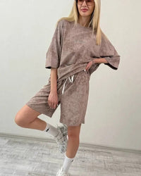 Chiara | Women's Elegant T-Shirt in Khaki