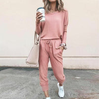 Circe | Women's Jogger-style Pants Two-Piece Set in Pink