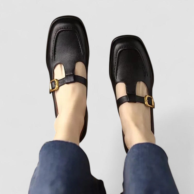 Clemence | Women's Closed-Toe Mary Jane Shoes in Black