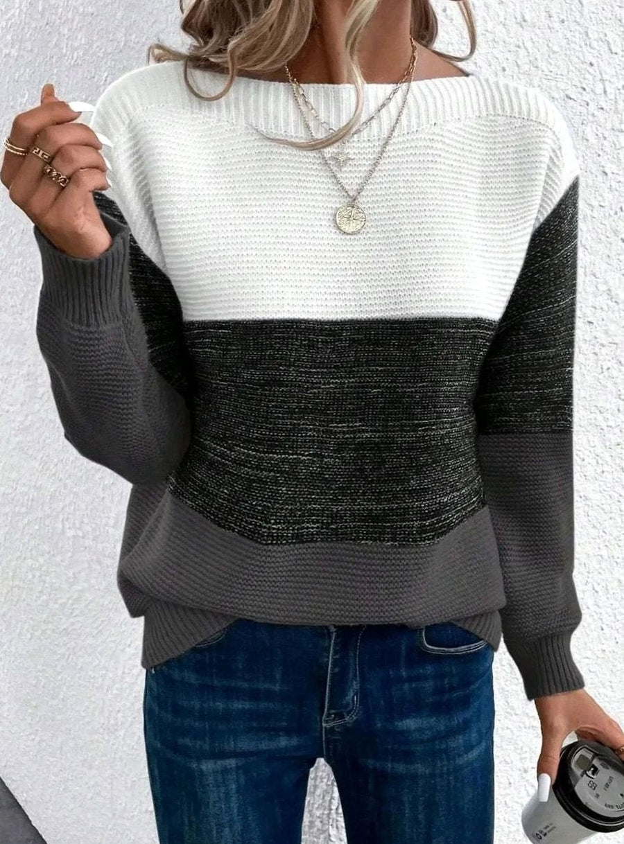 Dana | Women's Relaxed-Fit Color-Block Cashmere Turtleneck Sweater in Black
