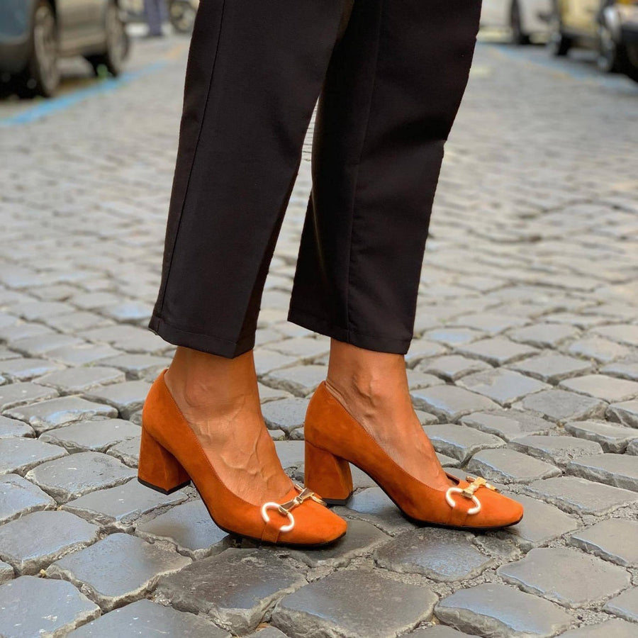 Danae | Women's Closed Toe Block Heels in Light Brown