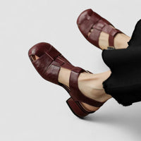 Deirdre | Women's Closed Toe Sandals
