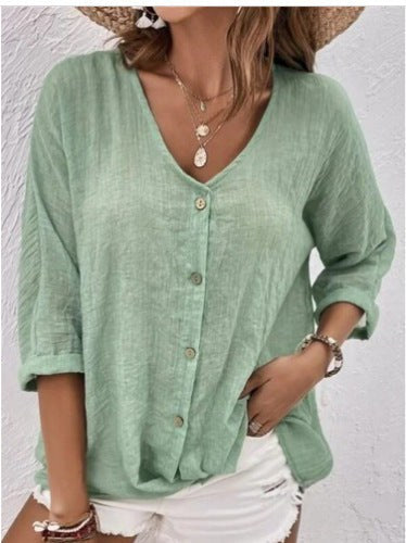 Eglantine | Women's Button-Front Lightweight Blouse in Green