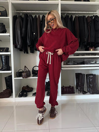 Eileen | Women's Sweatshirt in Wine Red