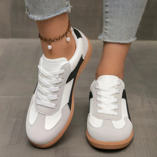 Fanny | Women's Low Cut Design Sneakers in Black