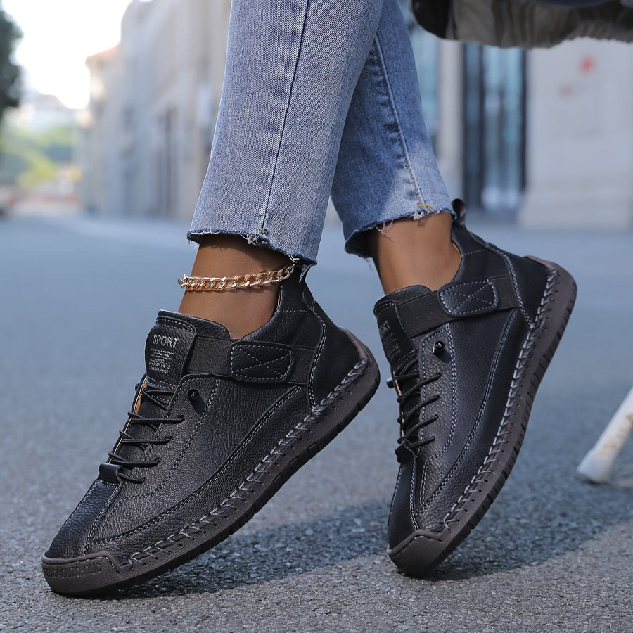 Farida | Women's Low Cut Lace-Up Design Sneakers in Black