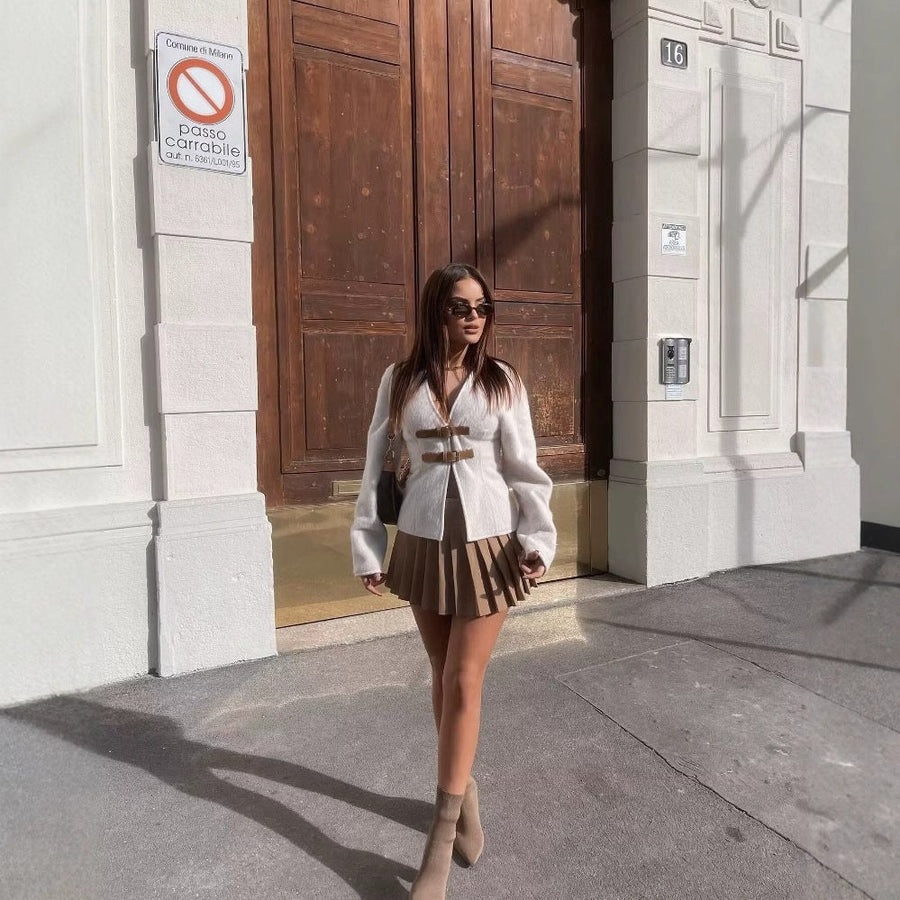 Fleur | Women's Elegant Chic Blazer in White