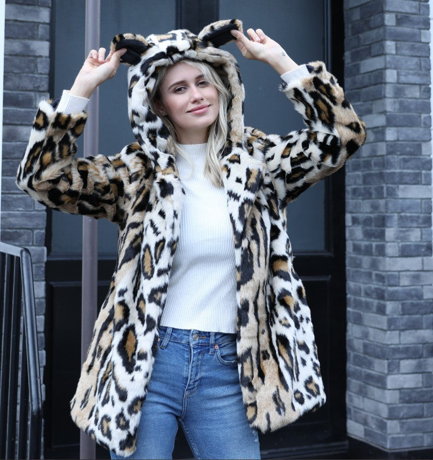Franceline | Women's Cozy Hooded Coat in Leopard