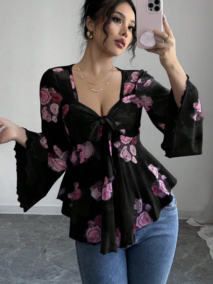 Gabriela | Women's Floral Print Blouse in Black