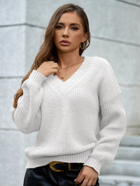 Gertrude | Women's V-Neck Textured Knit Sweater in White