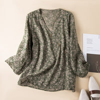 Gudrun | Women's Patterned V-Neck Blouse in Green
