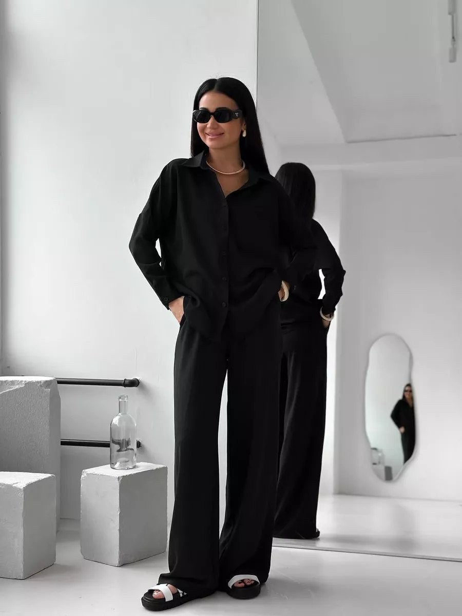 Guinivere | Women's Oversized Pockets Blouse in Black