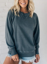 Hypatia | Women's V-Neck Pockets Sweatshirt in Black Gray