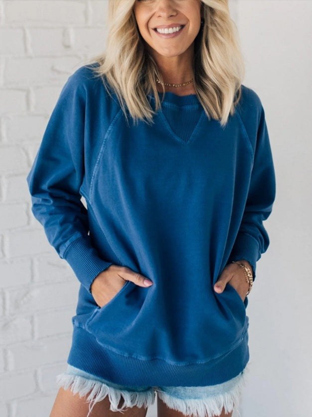 Hypatia | Women's V-Neck Pockets Sweatshirt in Dark Blue