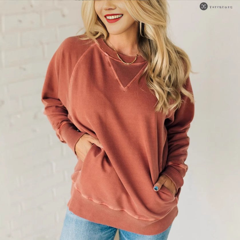 Hypatia | Women's V-Neck Pockets Sweatshirt