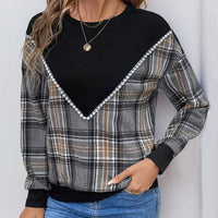 Ilsabeth | Women's V-Neck Comfortable Sweater in Black