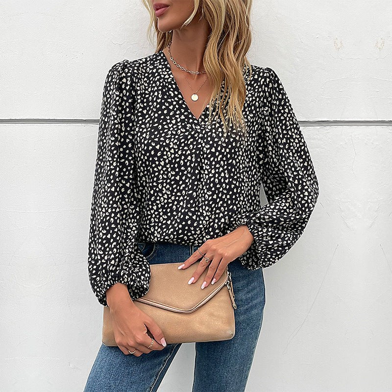 Iphigenia | Women's V-Neck Voluminous Blouse in Black