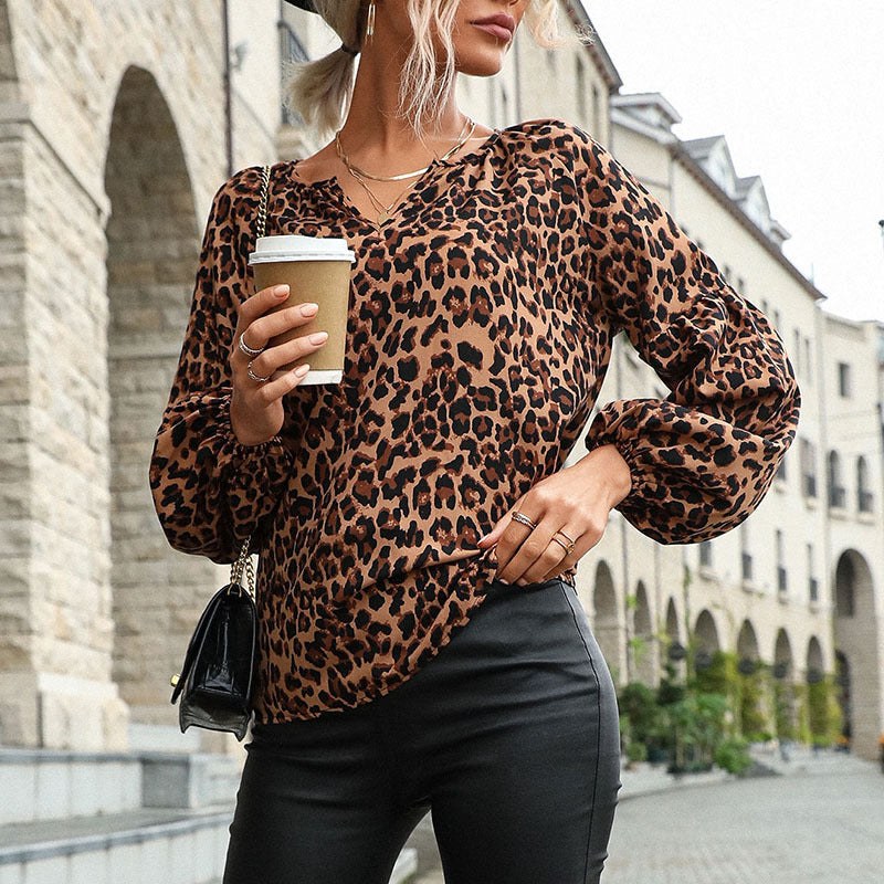 Jacobina | Women's Blouse in Khaki