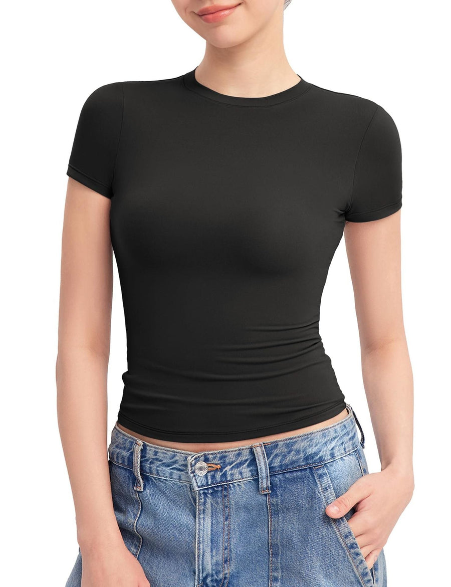 Jolie | Women's Bodycon T-Shirt in Black