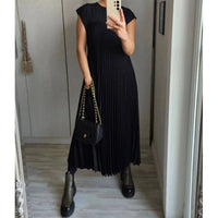 Jorunna | Women's Pockets Maxi Dress in Black