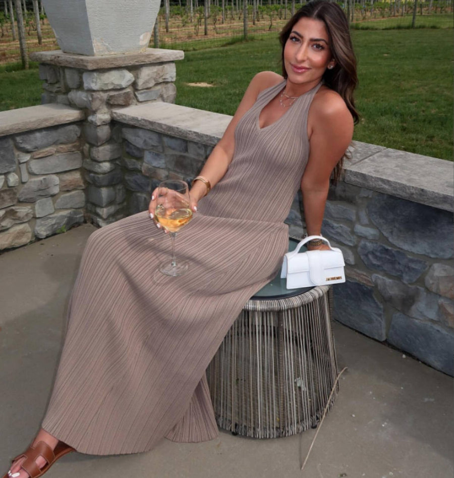 Juliane | Women's V-Neck Elegant Maxi Dress in Khaki