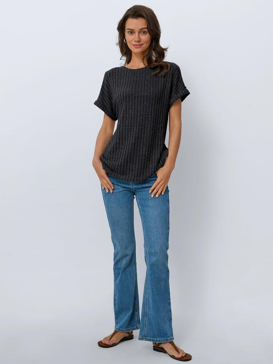 Lamberta | Women's T-Shirt in Black