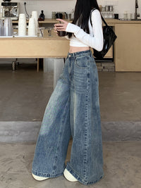 Leontine | Women's Tailored Jeans in Blue
