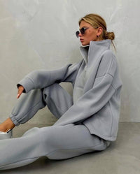 Liesbeth | Women's Zip Fleece Two-Piece Set in Gray