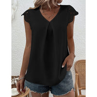 Ludovica | Women's V-Neck Lace Blouse