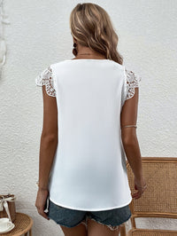 Ludovica | Women's V-Neck Lace Blouse