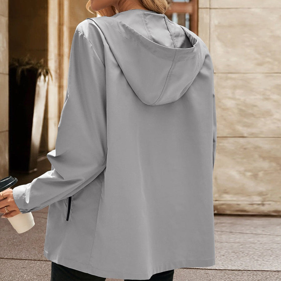 Macaria | Women's Pockets Lightweight Hooded Jacket