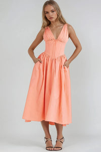 Miranda | Women's Sleeveless V-Neck Midi Summer Dress in Peach