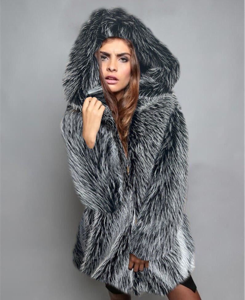 Modestine | Women's Faux Fur Coat in Silber Gray