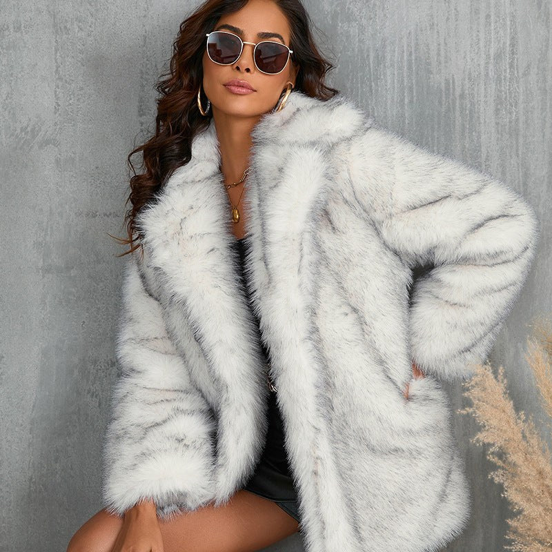 Nadezda | Women's Soft Elegant Faux Fur Coat