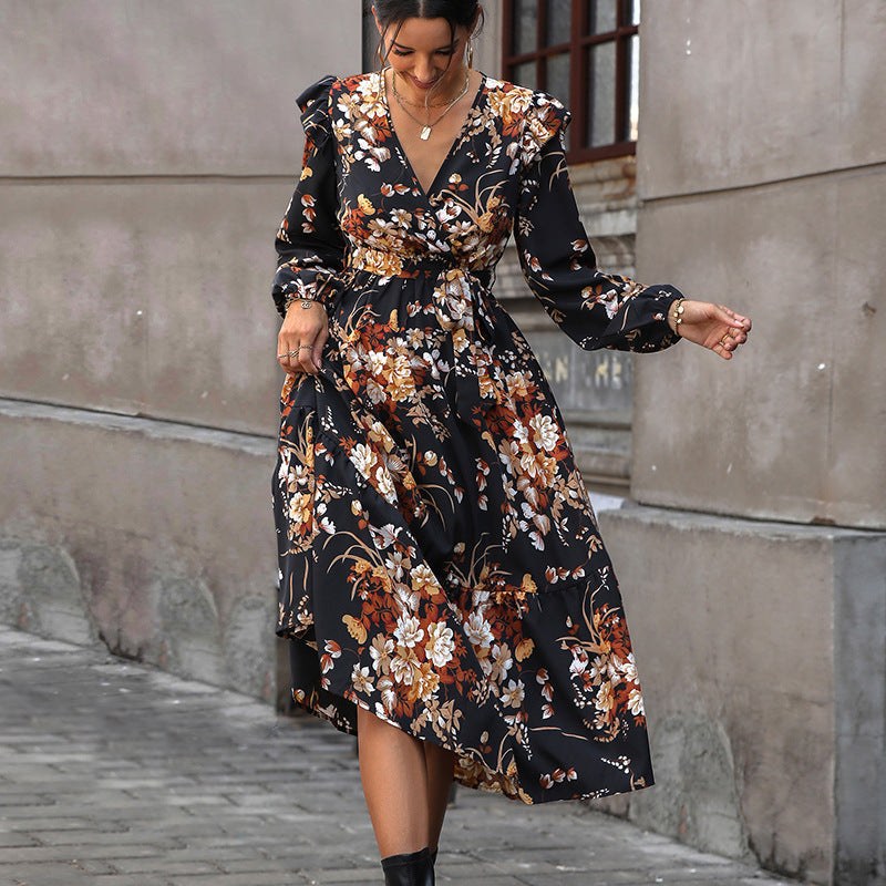 Paquerette | Women's Ruffle Detail Elegant Maxi Dress in Black